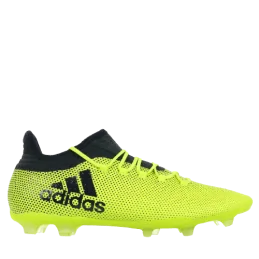 Commandez vos chaussures de football chez SPORT 2000