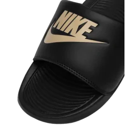 CLAQUETTES NIKE VICTORI ONE SLIDE NIKE SPORT2000 Ploërmel et Locminé