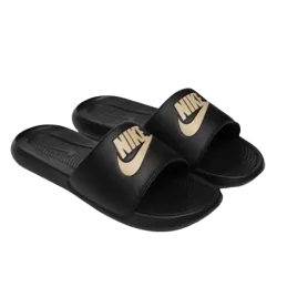 CLAQUETTES NIKE VICTORI ONE SLIDE NIKE SPORT2000 Ploërmel et Locminé