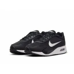 CHAUSSURES NIKE AIR MAX SOLO NIKE SPORT2000 Ploërmel et Locminé