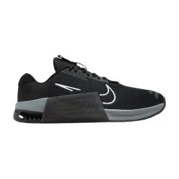 CHAUSSURES NOIRES NIKE...